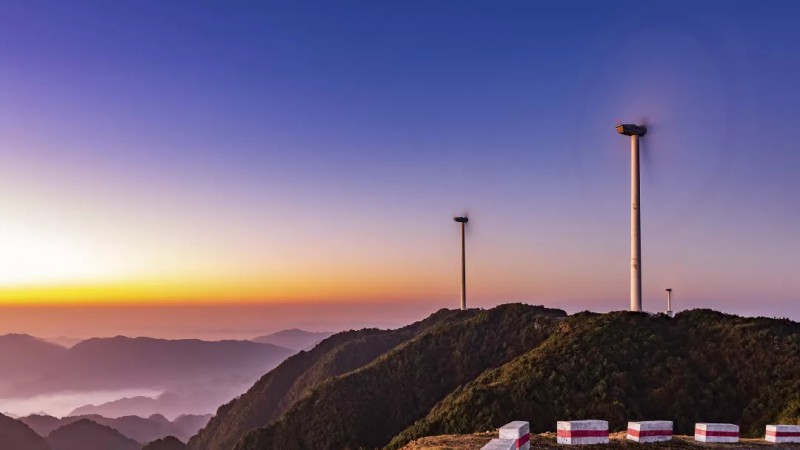 舞動(dòng)晨曦、東方 電氣風(fēng)電有限公司、黃 斌